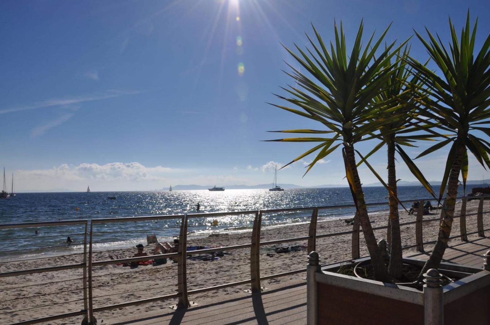 Ferienwohnung Sejour Au Port Hyères Exterior foto